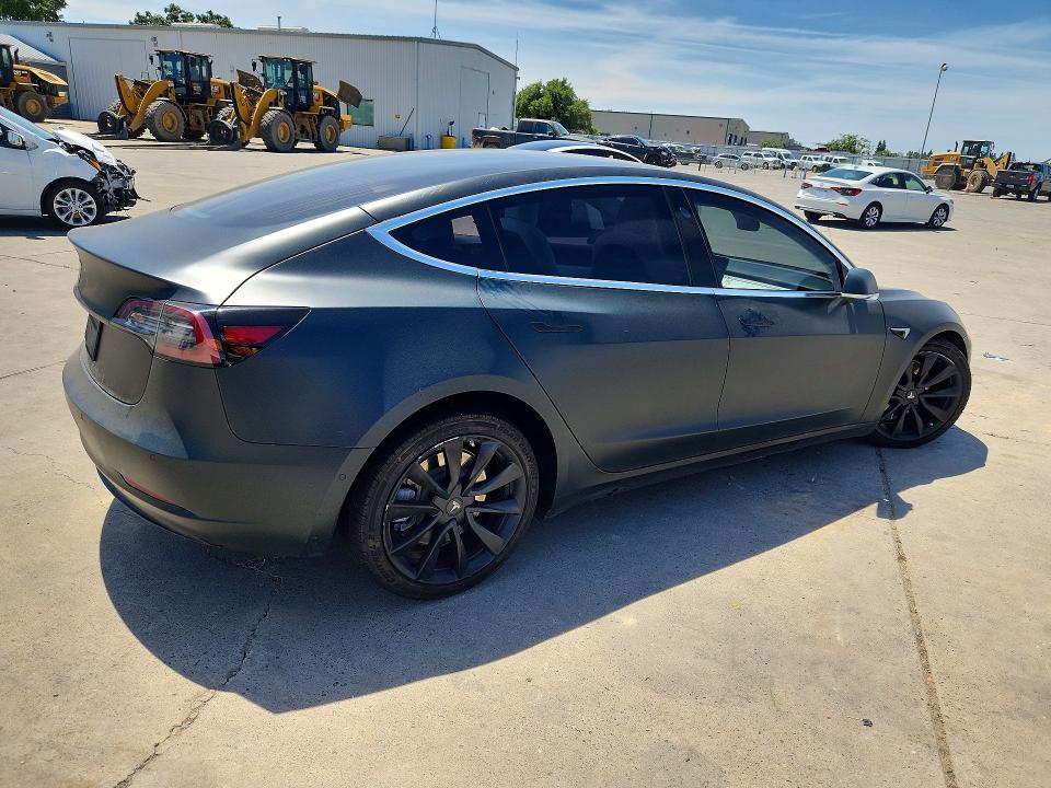57375576 :رقم المزاد ، 5YJ3E1EB5KF539961 vin ، 2019 Tesla Model 3 مزاد بيع
