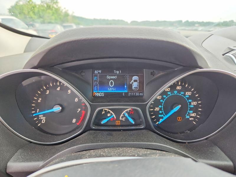 55038696 :رقم المزاد ، 1FMCU9J97FUA19841 vin ، 2015 Ford Escape مزاد بيع