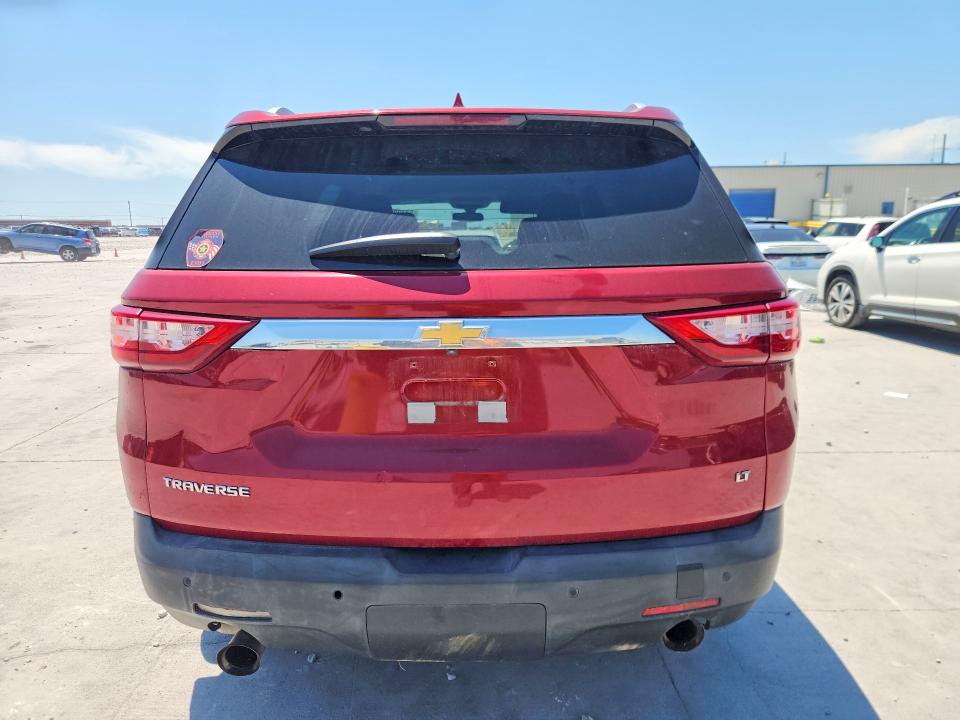 53722016 :رقم المزاد ، 1GNERGKW1JJ252090 vin ، 2018 Chevrolet Traverse مزاد بيع