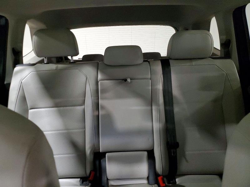 52849556 :رقم المزاد ، 3VV3B7AX7MM060048 vin ، 2021 Volkswagen Tiguan مزاد بيع