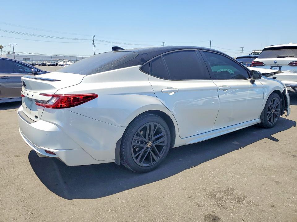 52933646 :رقم المزاد ، 4T1DAACK1SU020380 vin ، 2025 Toyota Camry مزاد بيع