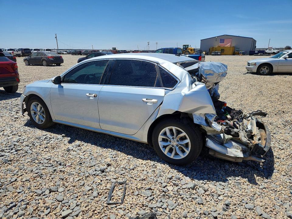 54175736 :رقم المزاد ، 1VWAT7A32HC012624 vin ، 2017 Volkswagen Passat مزاد بيع
