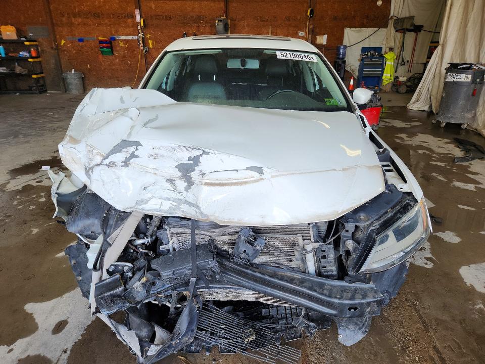 52190646 :رقم المزاد ، 3VW3A7AJ8FM320602 vin ، 2015 Volkswagen Jetta مزاد بيع