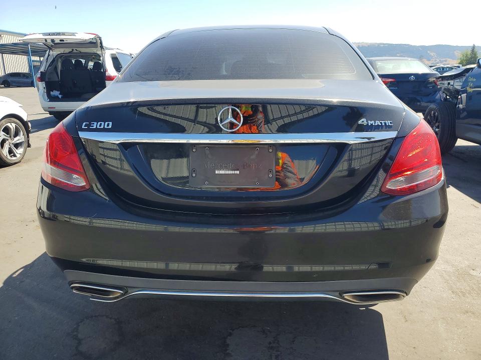 2017 Mercedes-benz C მანქანა იყიდება აუქციონზე, vin: 55SWF4KB4HU193120, აუქციონის ნომერი: 54163406