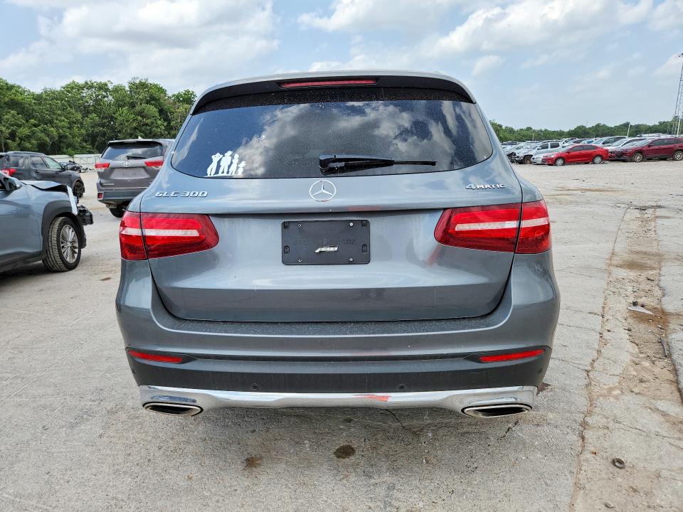 53958666 :رقم المزاد ، WDC0G4KBXJV054776 vin ، 2018 Mercedes-benz Glc مزاد بيع