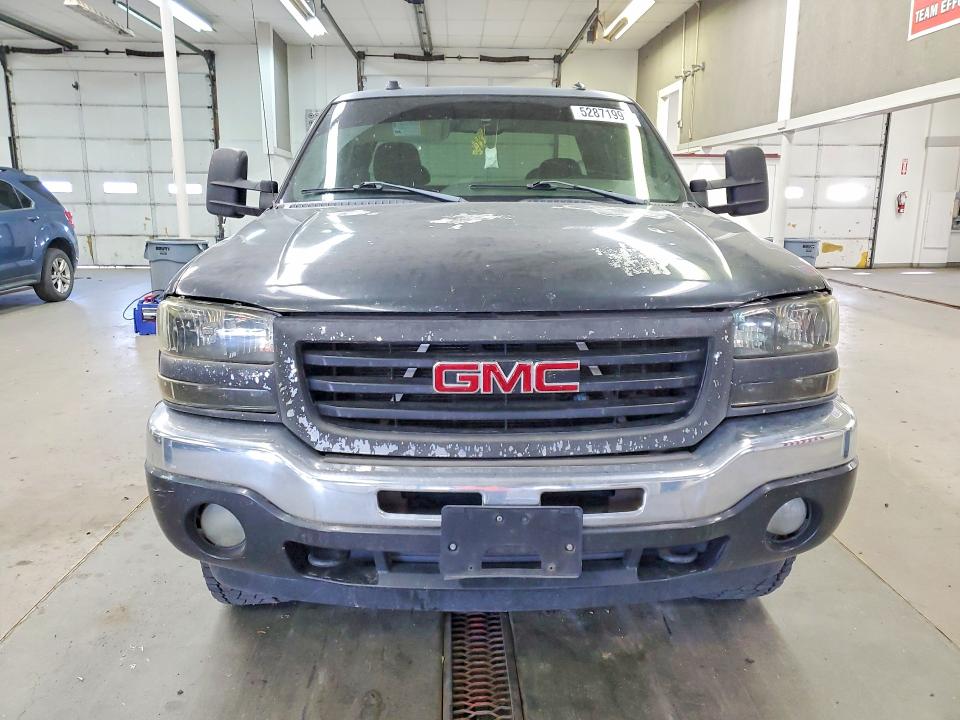 2005 Gmc New Sierra მანქანა იყიდება აუქციონზე, vin: 2GTEK19BX51351729, აუქციონის ნომერი: 52871996
