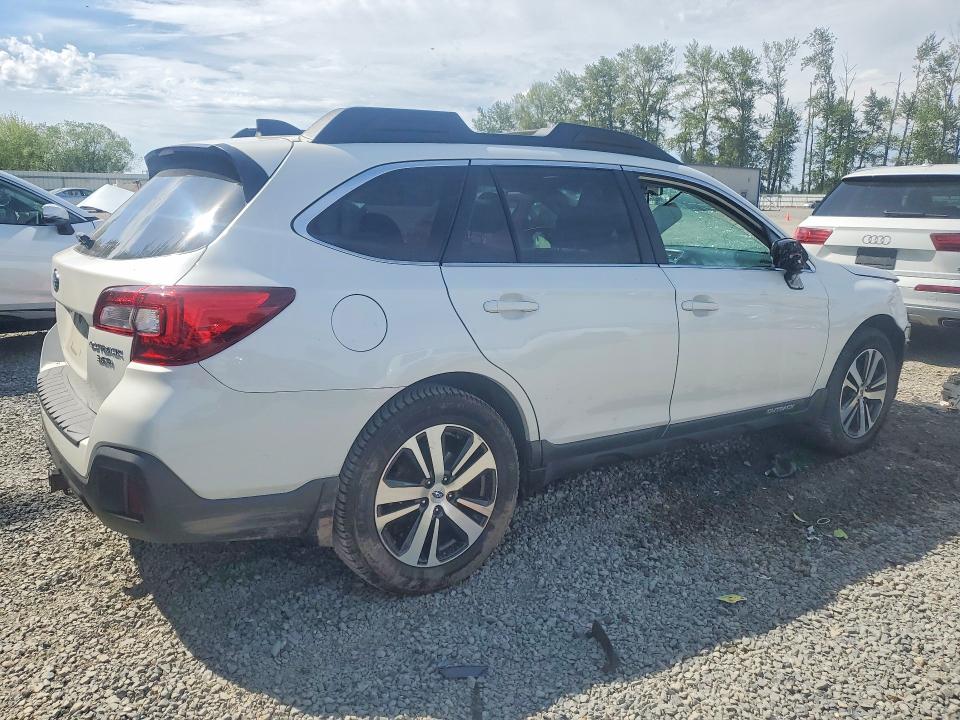 53404786 :رقم المزاد ، 4S4BSENC8J3316678 vin ، 2018 Subaru Outback مزاد بيع