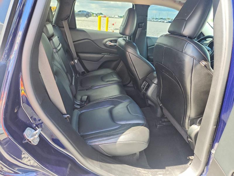 54635536 :رقم المزاد ، 1C4PJMDS3FW615405 vin ، 2015 Jeep Cherokee مزاد بيع