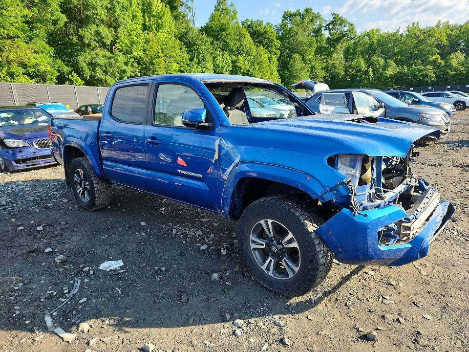 55040006 :رقم المزاد ، 3TMCZ5AN8HM087035 vin ، 2017 Toyota Tacoma مزاد بيع
