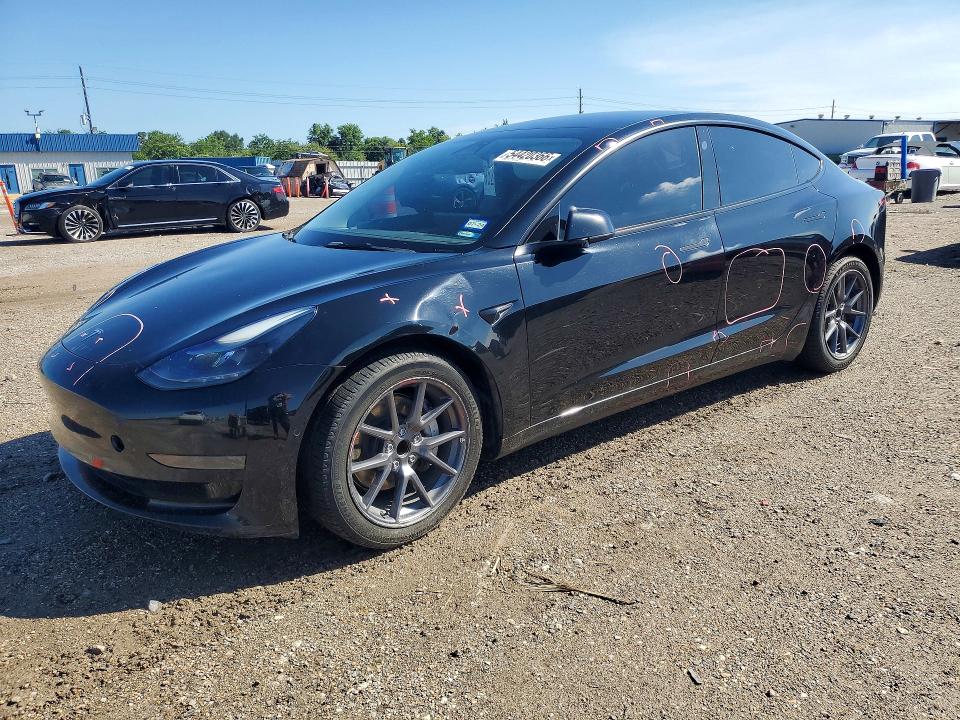 54420366 :رقم المزاد ، 5YJ3E1EA8NF355965 vin ، 2022 Tesla Model 3 مزاد بيع