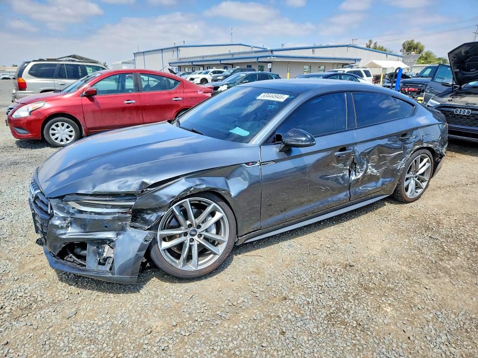 Продажа на аукционе авто 2019 Audi A5, vin: WAUFNCF5XKA010884, номер лота: 53444946