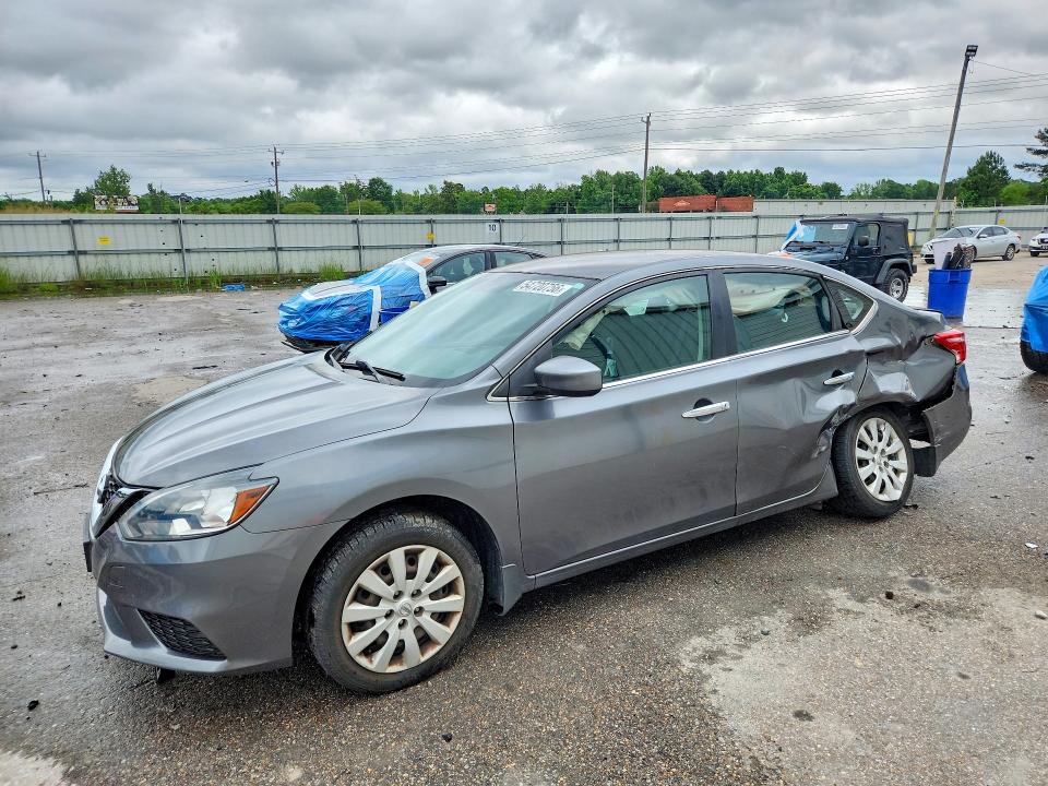 54720756 :رقم المزاد ، 3N1AB7AP0JY337412 vin ، 2018 Nissan Sentra مزاد بيع