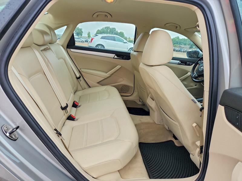 54310056 :رقم المزاد ، 1VWBH7A34CC102548 vin ، 2012 Volkswagen Passat مزاد بيع