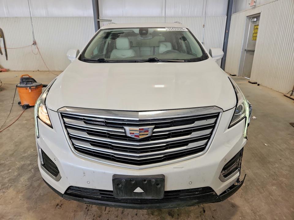 55433226 :رقم المزاد ، 1GYKNBRS7HZ131583 vin ، 2017 Cadillac Xt5 مزاد بيع