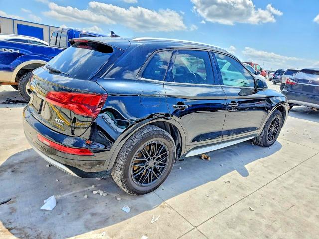 Продажа на аукционе авто 2018 Audi Q5, vin: WA1ANAFY9J2213456, номер лота: 54843976