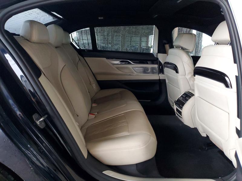 Продаж на аукціоні авто 2017 Bmw 750, vin: WBA7F0C32HGM21589, номер лоту: 51770146