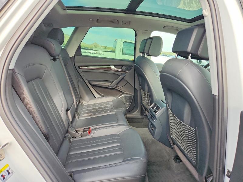 54950556 :رقم المزاد ، WA1BNAFY8K2055990 vin ، 2019 Audi Q5 مزاد بيع