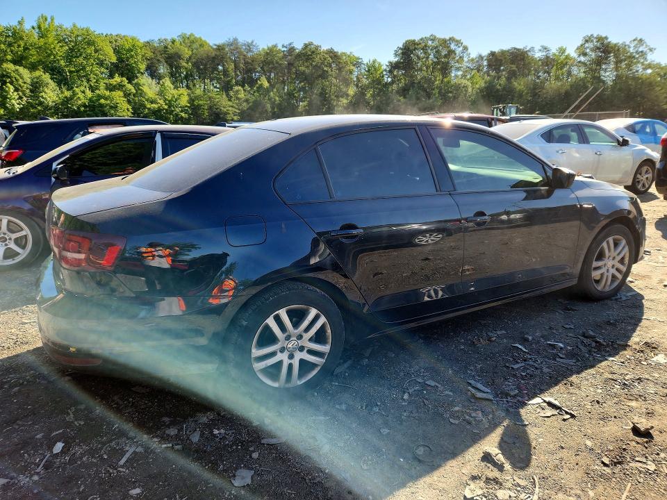 2018 Volkswagen Jetta მანქანა იყიდება აუქციონზე, vin: 3VW2B7AJXJM255897, აუქციონის ნომერი: 55256326