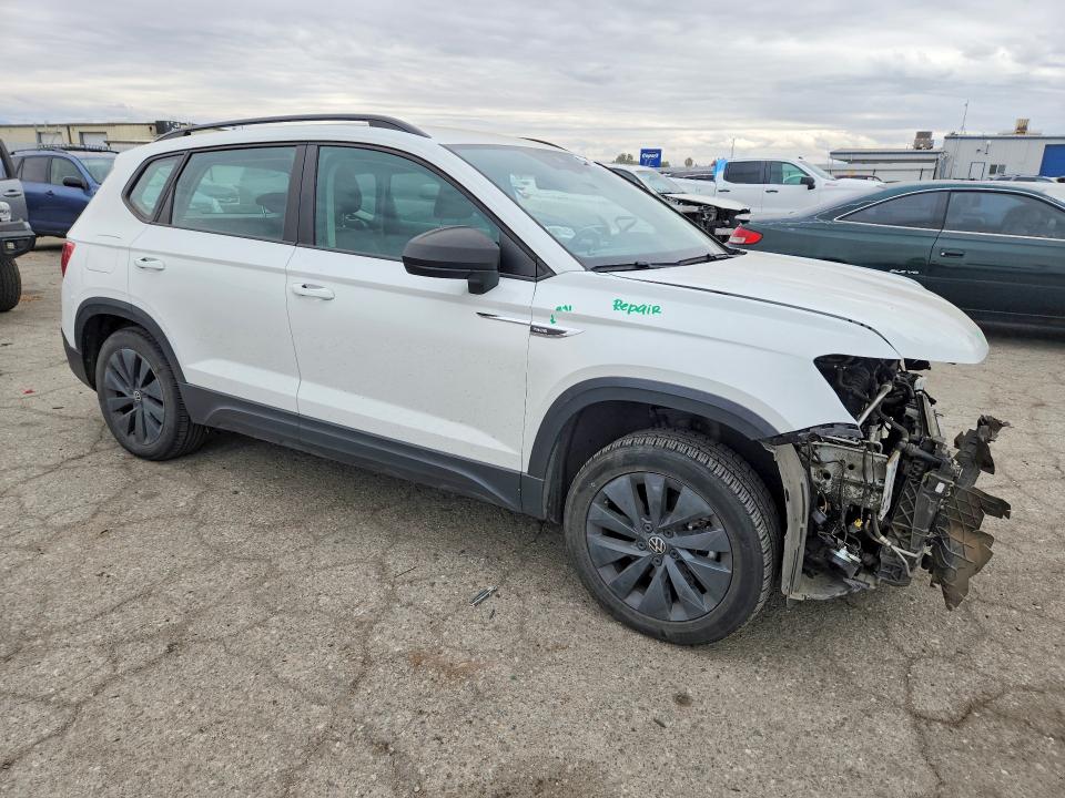 Продажа на аукционе авто 2023 Volkswagen Taos, vin: 3VVDX7B20PM323140, номер лота: 54831546