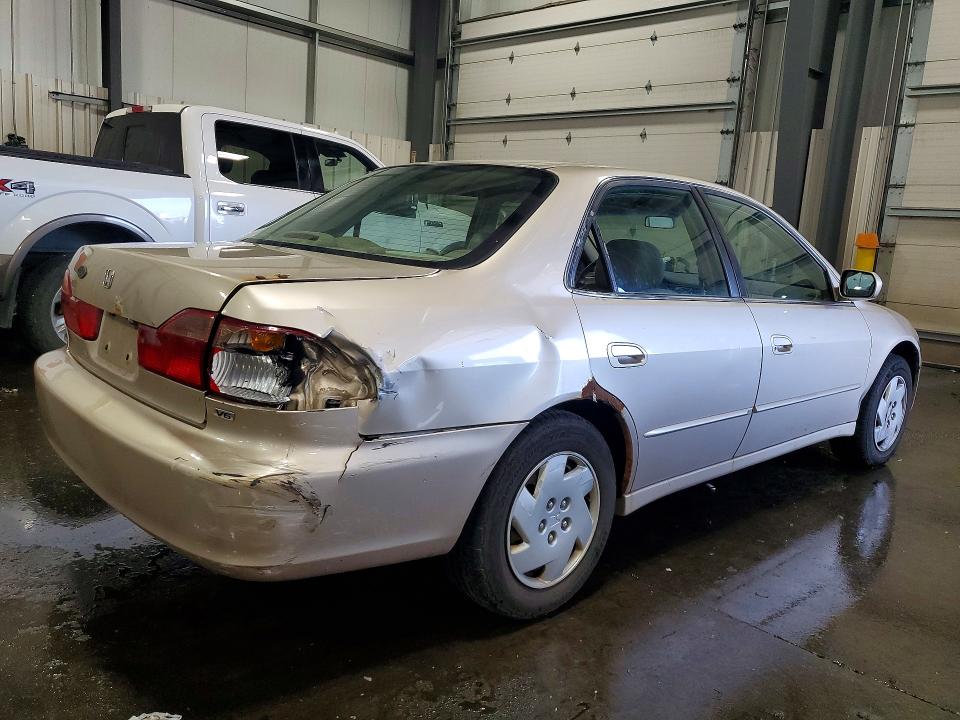 Продажа на аукционе авто 2000 Honda Accord, vin: 1HGCG165XYA018773, номер лота: 55134116
