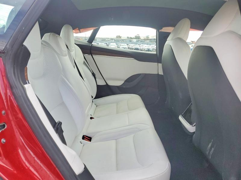 55098376 :رقم المزاد ، 5YJSA1E50MF454384 vin ، 2021 Tesla Model S مزاد بيع