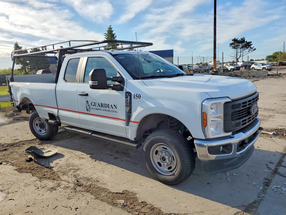 53185126 :رقم المزاد ، 1FT7X2BA8SEE02107 vin ، 2025 Ford F250 مزاد بيع
