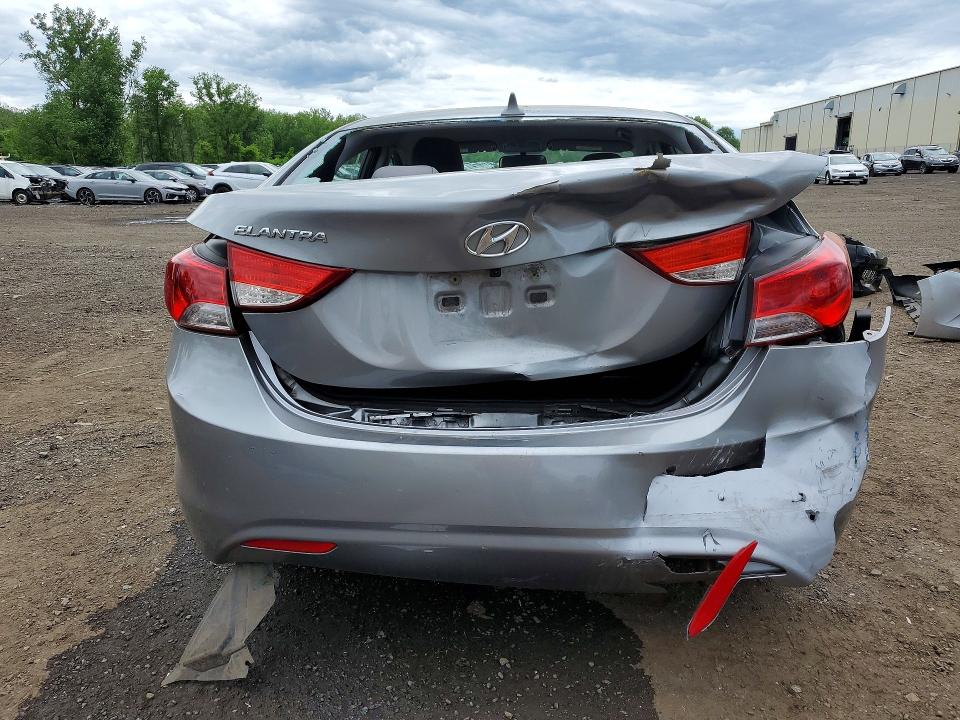 Продажа на аукционе авто 2013 Hyundai Elantra, vin: KMHDH4AEXDU927996, номер лота: 55236806