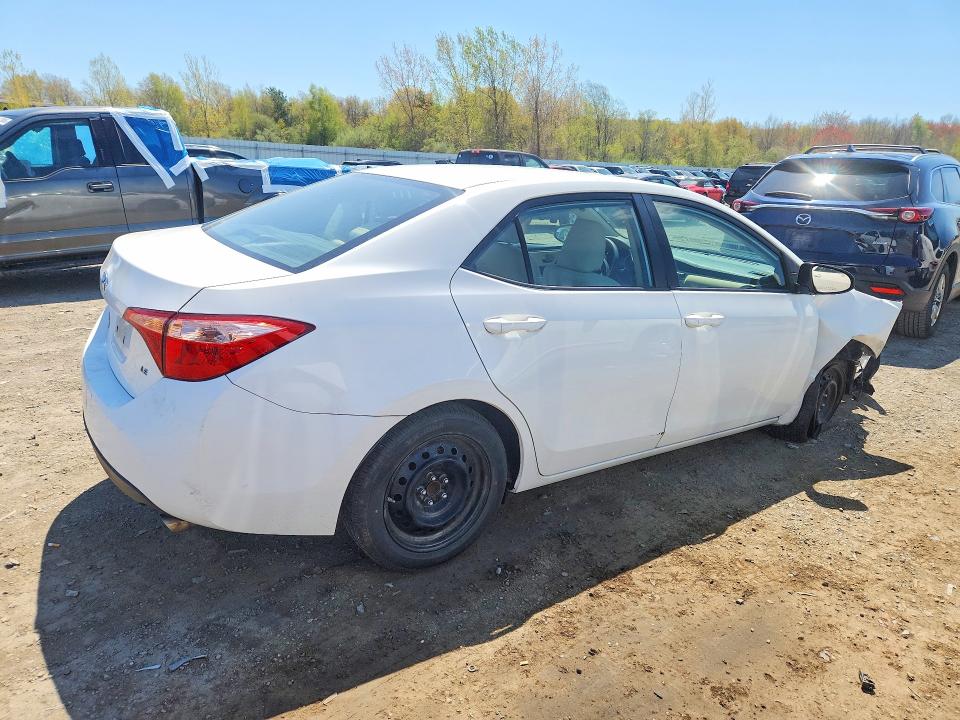 2018 Toyota Corolla მანქანა იყიდება აუქციონზე, vin: 2T1BURHE1JC975695, აუქციონის ნომერი: 51990996