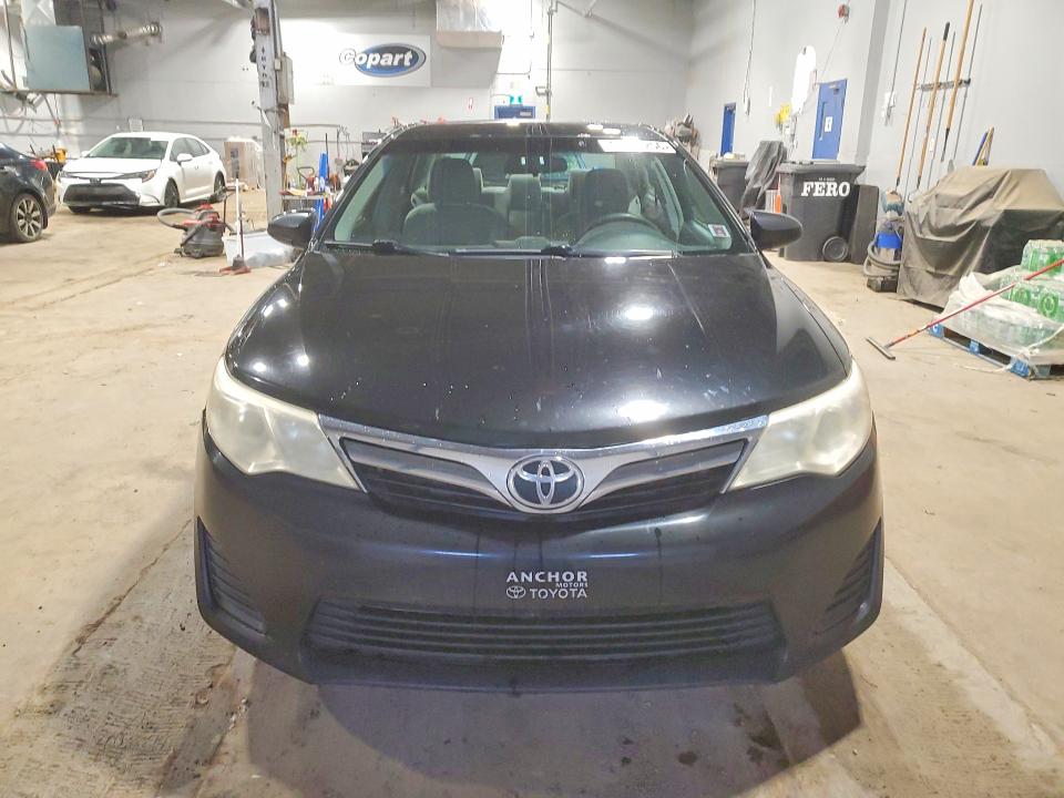 50225256 :رقم المزاد ، 4T1BF1FKXCU034705 vin ، 2012 Toyota Camry مزاد بيع