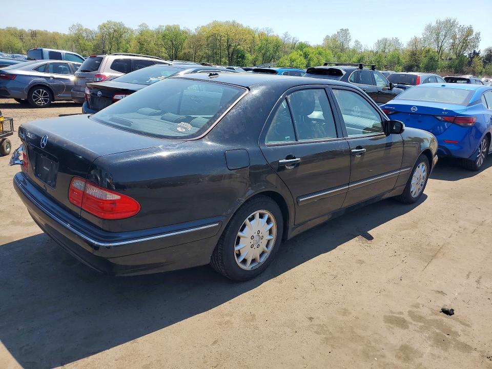 2000 Mercedes-benz E მანქანა იყიდება აუქციონზე, vin: WDBJF65J0YB086416, აუქციონის ნომერი: 79889225