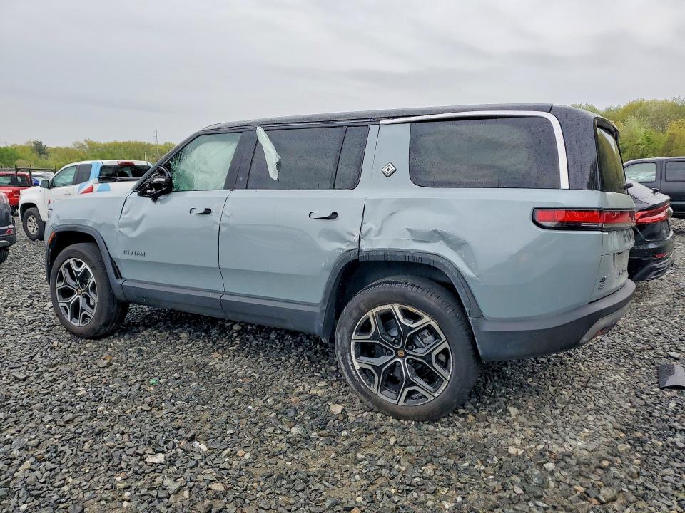 Продаж на аукціоні авто 2025 Rivian R1s, vin: 7PDSGBBA9SN071055, номер лоту: 53471006