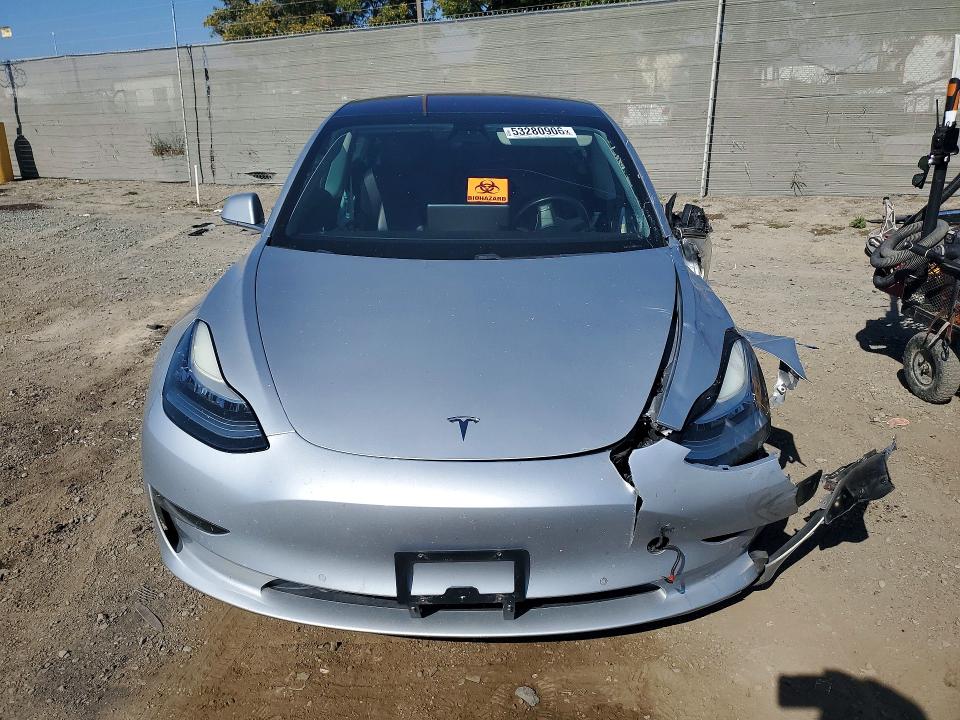 Продаж на аукціоні авто 2018 Tesla Model 3, vin: 5YJ3E1EB2JF116947, номер лоту: 53280906