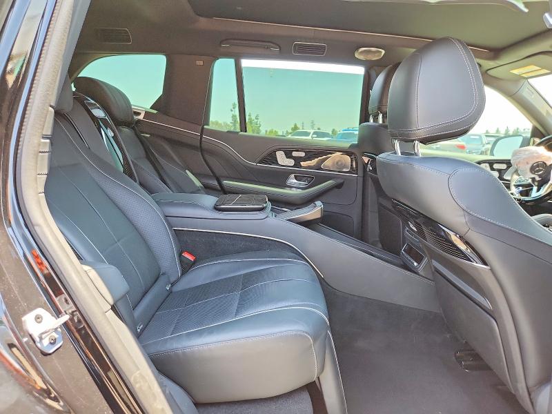 Продажа на аукционе авто 2023 Mercedes-benz Gls, vin: 4JGFF8HB1PA985132, номер лота: 53602586