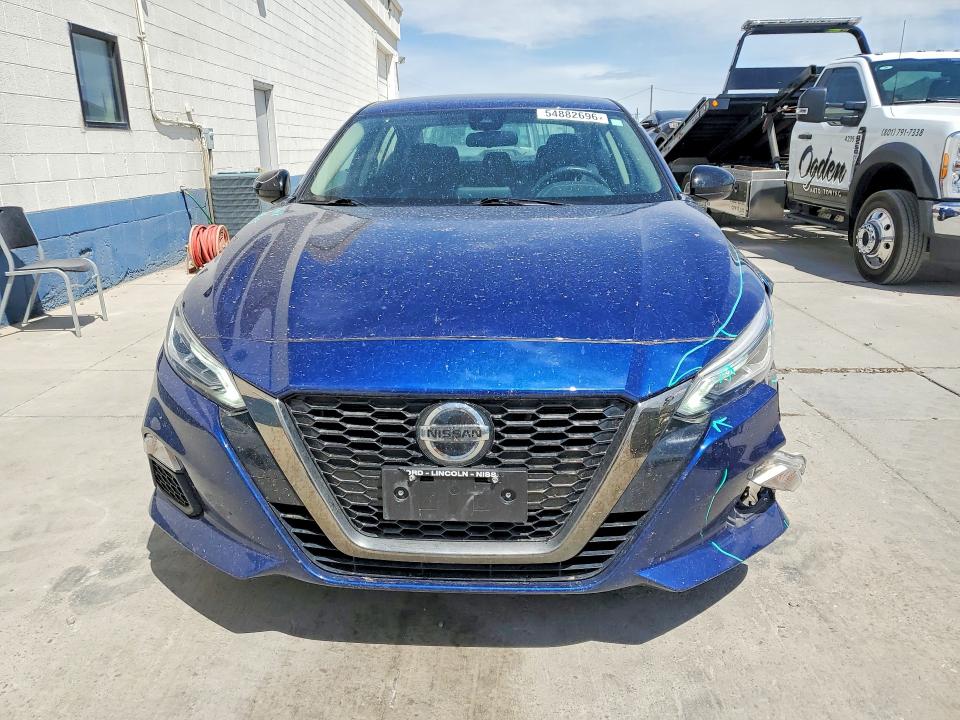 Продажа на аукционе авто 2020 Nissan Altima, vin: 1N4BL4CV3LC214407, номер лота: 54882696