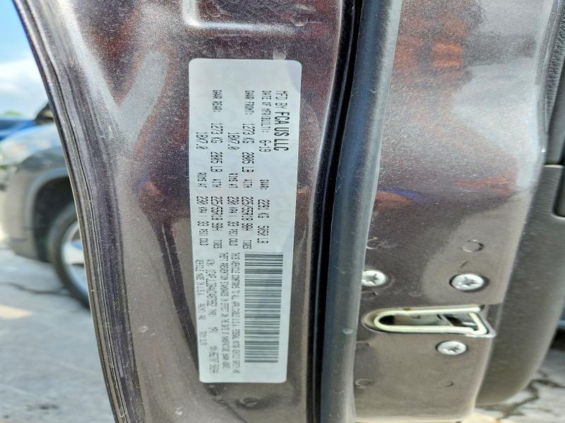 53313296 :رقم المزاد ، 1C4PJLDB4KD487952 vin ، 2019 Jeep Cherokee مزاد بيع