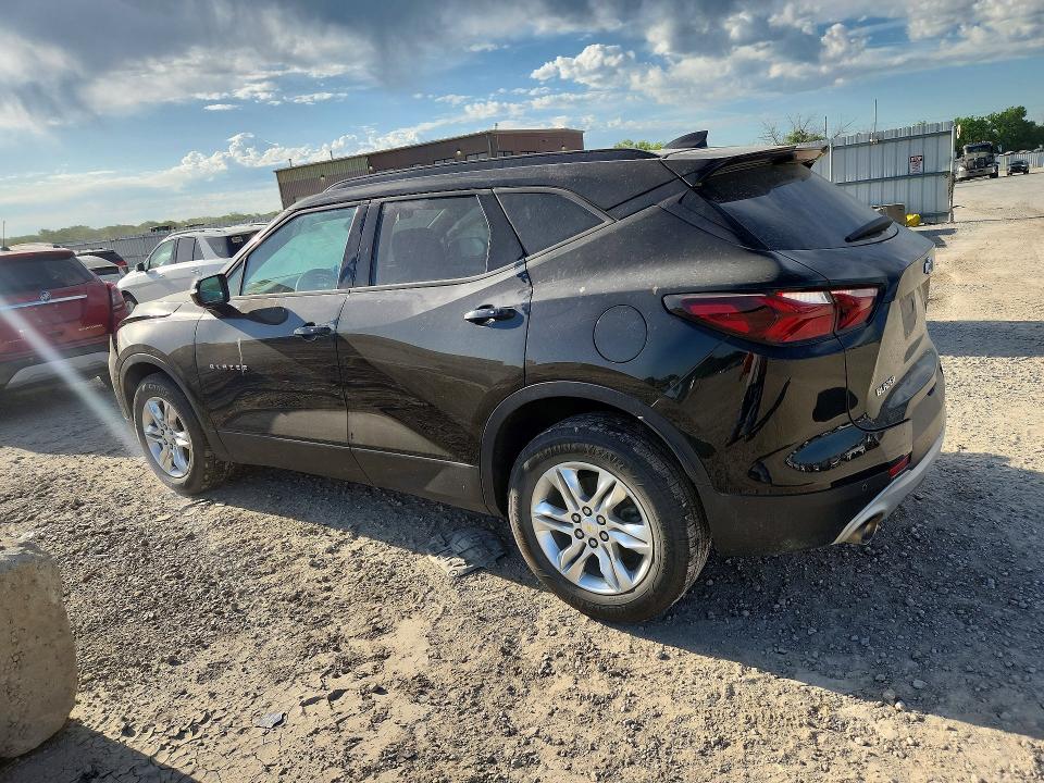 52162686 :رقم المزاد ، 3GNKBCRS8MS547001 vin ، 2021 Chevrolet Blazer مزاد بيع