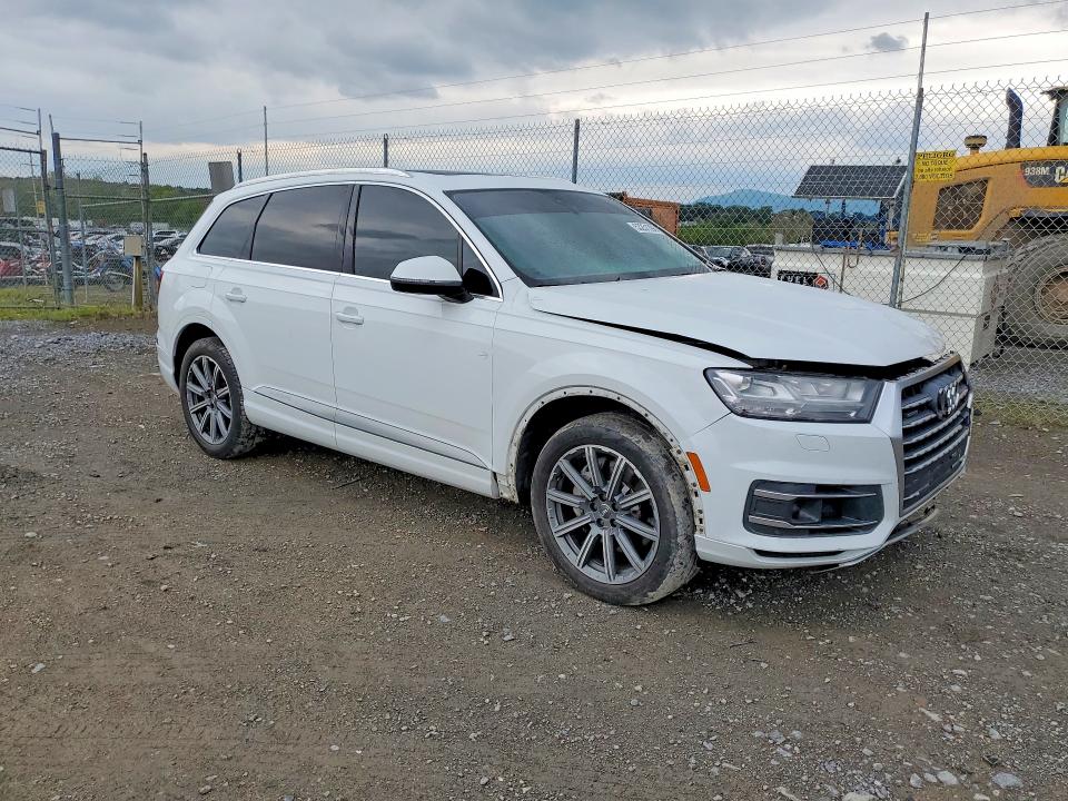 53251396 :رقم المزاد ، WA1LAAF76JD045808 vin ، 2018 Audi Q7 مزاد بيع