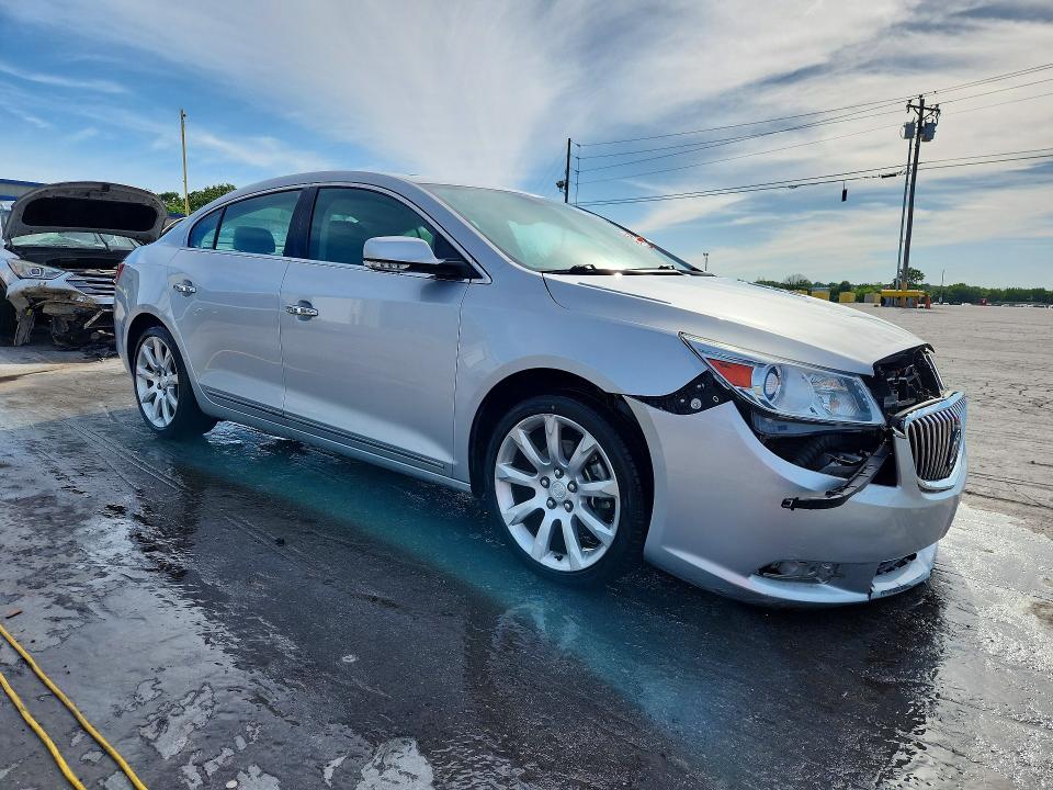 53229726 :رقم المزاد ، 1G4GJ5E37DF318062 vin ، 2013 Buick Lacrosse مزاد بيع