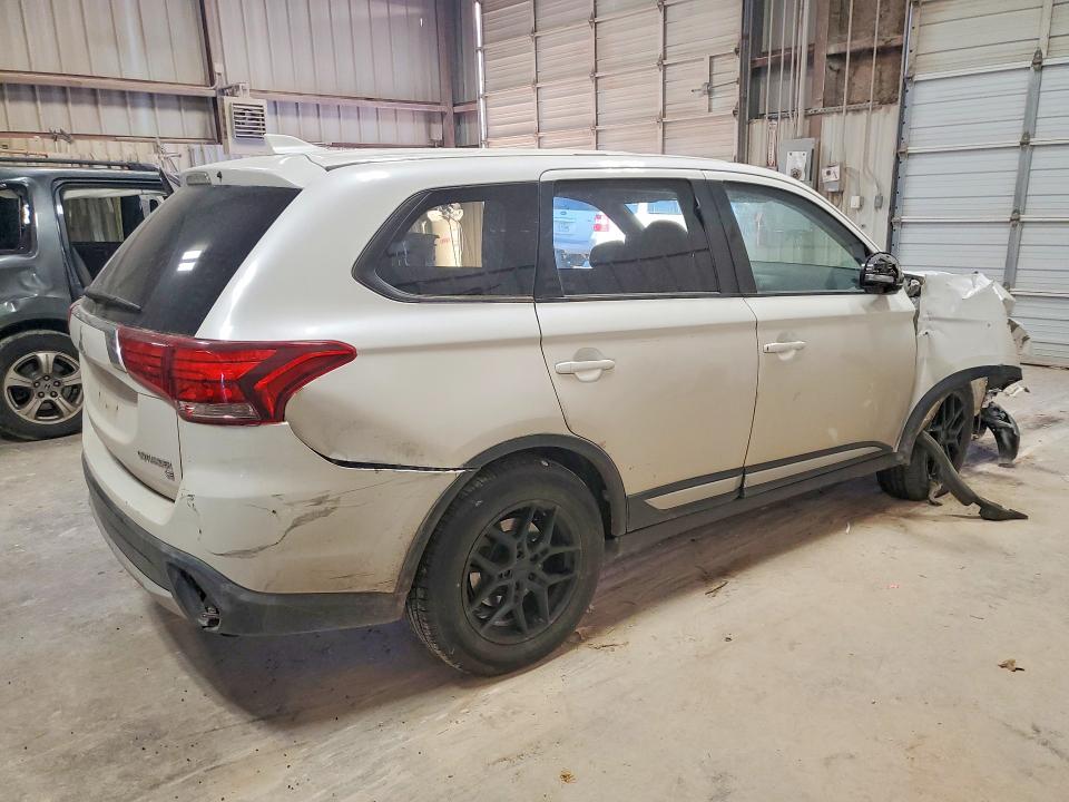 Aukcja sprzedaży 2018 Mitsubishi Outlander, vin: JA4AD3A30JZ028035, numer aukcji: 53439536