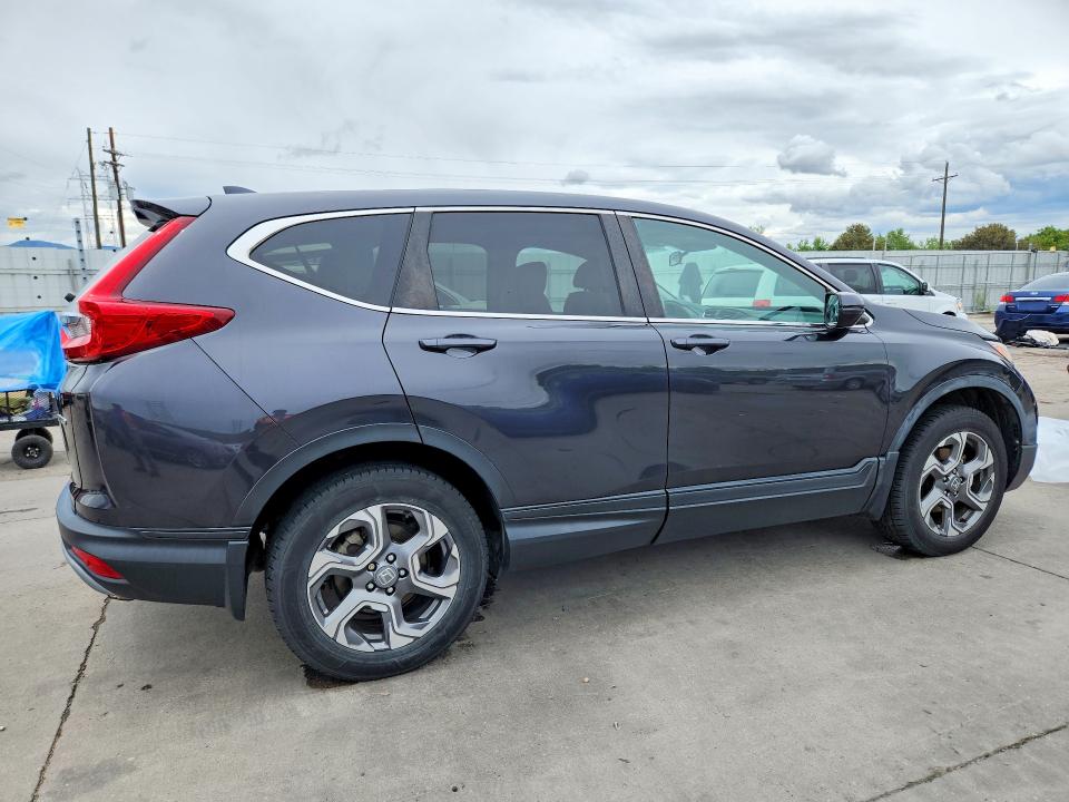55045846 :رقم المزاد ، 2HKRW2H53JH632447 vin ، 2018 Honda Cr-v مزاد بيع
