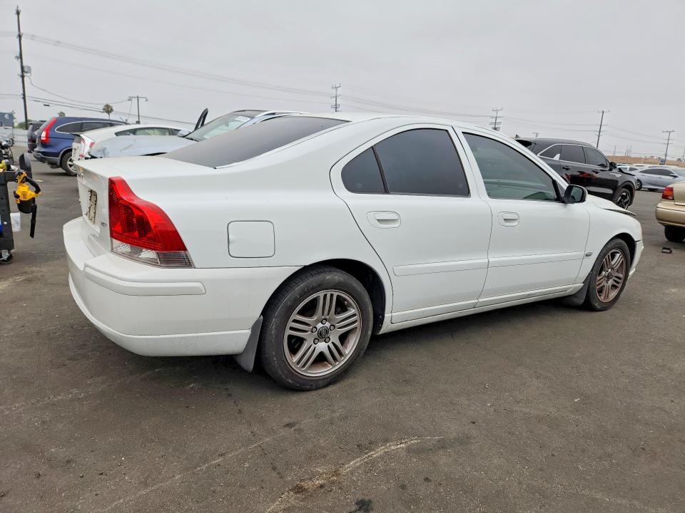 53134606 :رقم المزاد ، YV1RS592252435336 vin ، 2005 Volvo S60 مزاد بيع