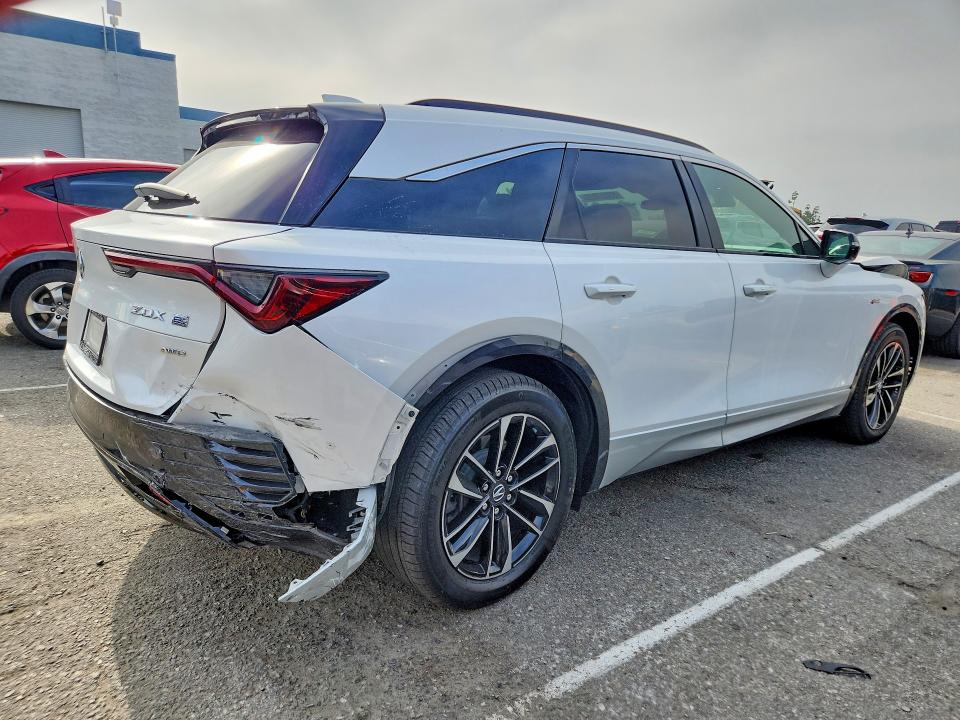 2024 Acura Zdx მანქანა იყიდება აუქციონზე, vin: 4W5KHNRL5RZ507399, აუქციონის ნომერი: 53057816
