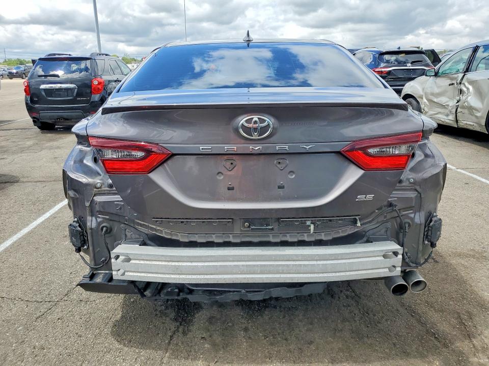 Aukcja sprzedaży 2022 Toyota Camry, vin: 4T1T11AK9NU647363, numer aukcji: 51969916