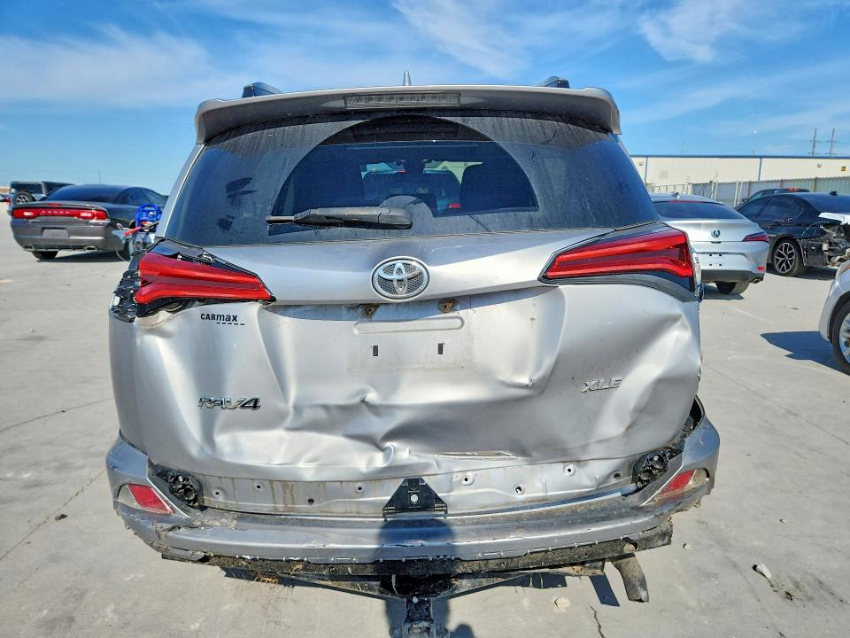 Продаж на аукціоні авто 2017 Toyota Rav4, vin: 2T3WFREV6HW328323, номер лоту: 53473516