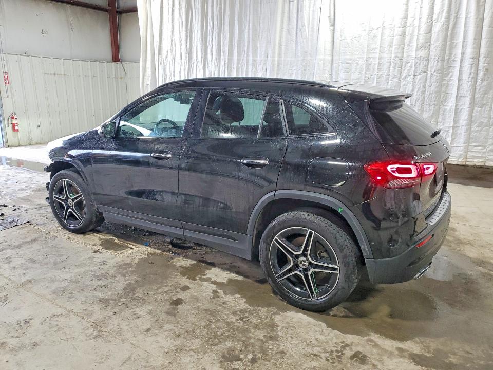51618596 :رقم المزاد ، W1N4N4HB0NJ379673 vin ، 2022 Mercedes-benz Gla مزاد بيع