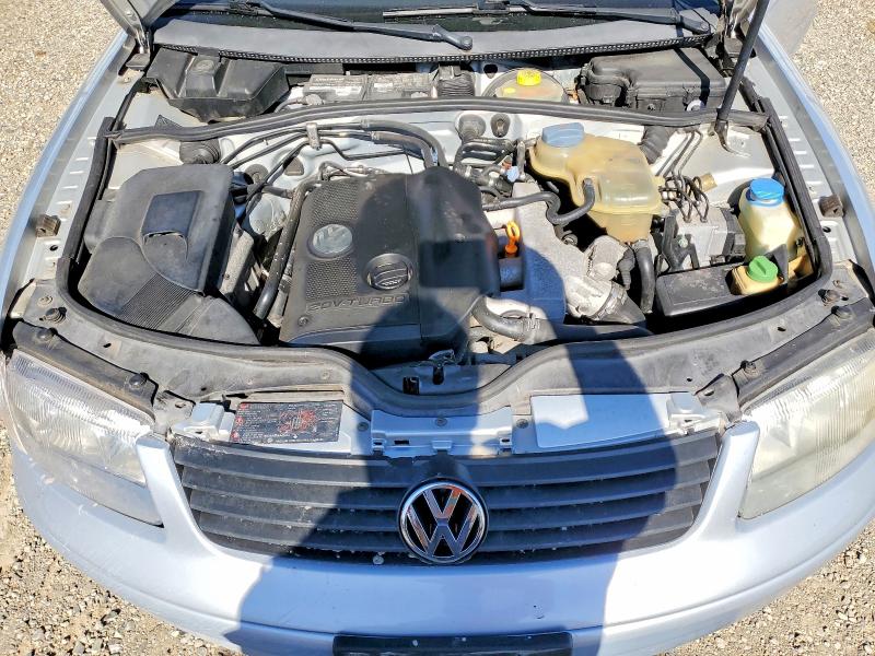 53420136 :رقم المزاد ، WVWMA23B0YP291481 vin ، 2000 Volkswagen Passat مزاد بيع
