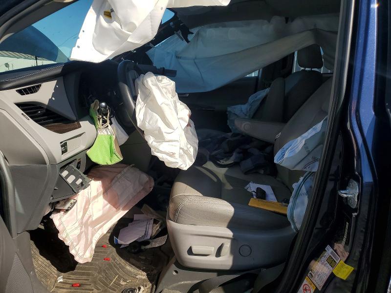 2018 Toyota Sienna მანქანა იყიდება აუქციონზე, vin: 5TDYZ3DC0JS914357, აუქციონის ნომერი: 52050086