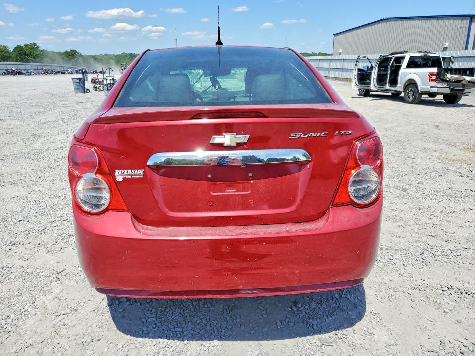 2014 Chevrolet Sonic მანქანა იყიდება აუქციონზე, vin: 1G1JE5SB5E4151605, აუქციონის ნომერი: 52342486