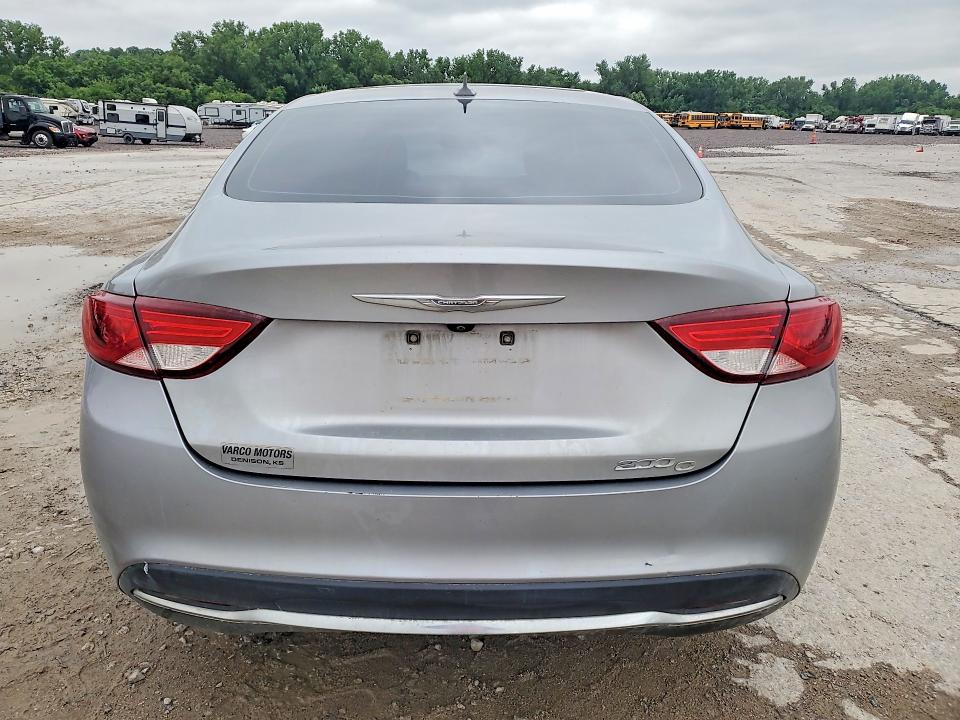 Продаж на аукціоні авто 2015 Chrysler 200, vin: 1C3CCCCB2FN633716, номер лоту: 54338556