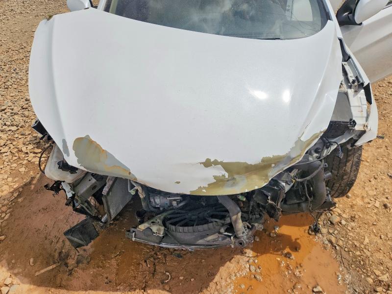 55133606 :رقم المزاد ، 5NPDH4AE2FH560173 vin ، 2015 Hyundai Elantra مزاد بيع
